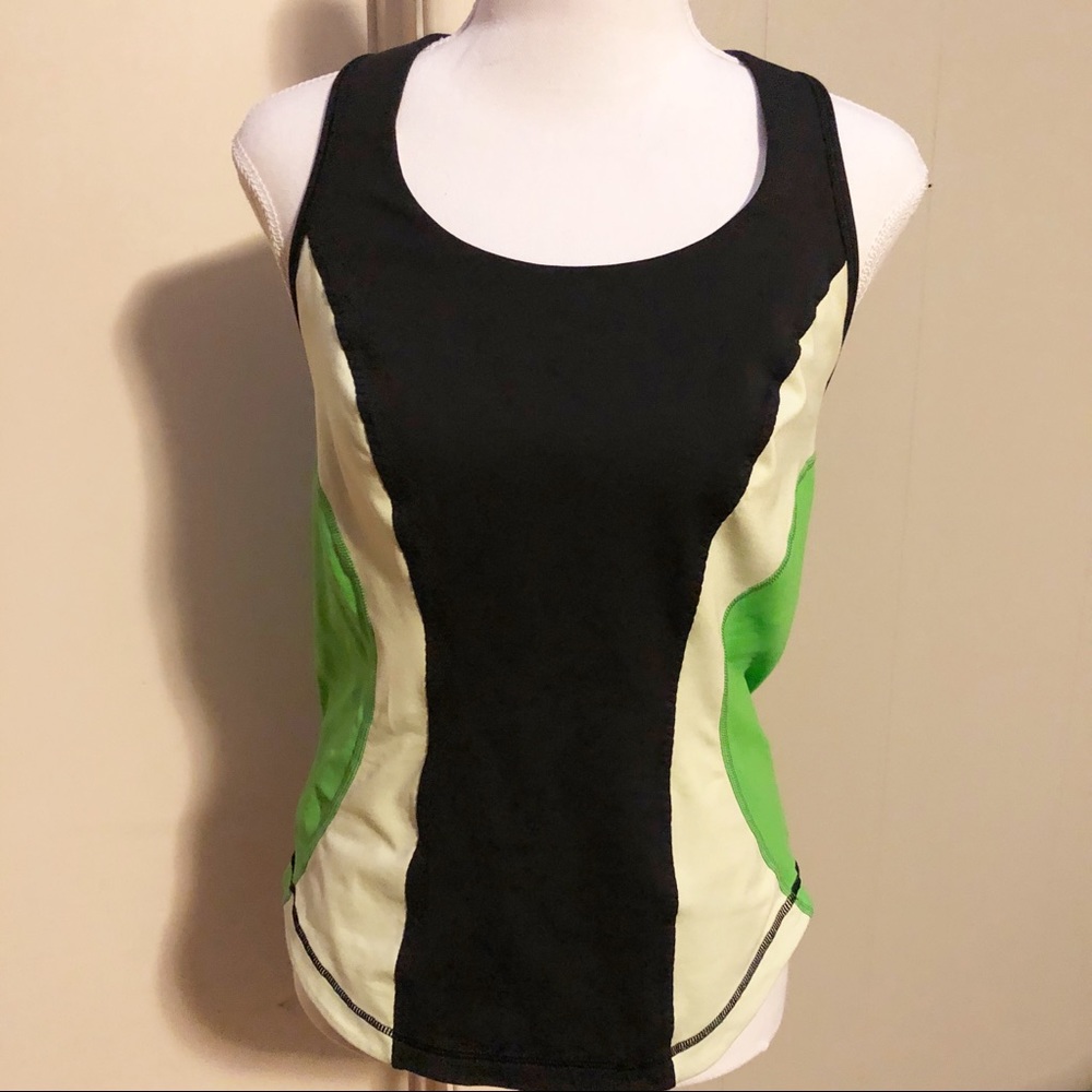 🛑SOLD🛑Lululemon green and black razor back tank